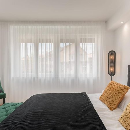 Golden Home Centre Apartment Zagreb Exterior foto